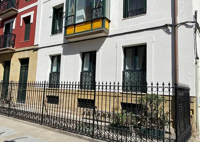 By Garden Appartement Getxo