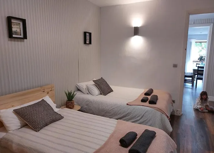 By Garden Appartement *